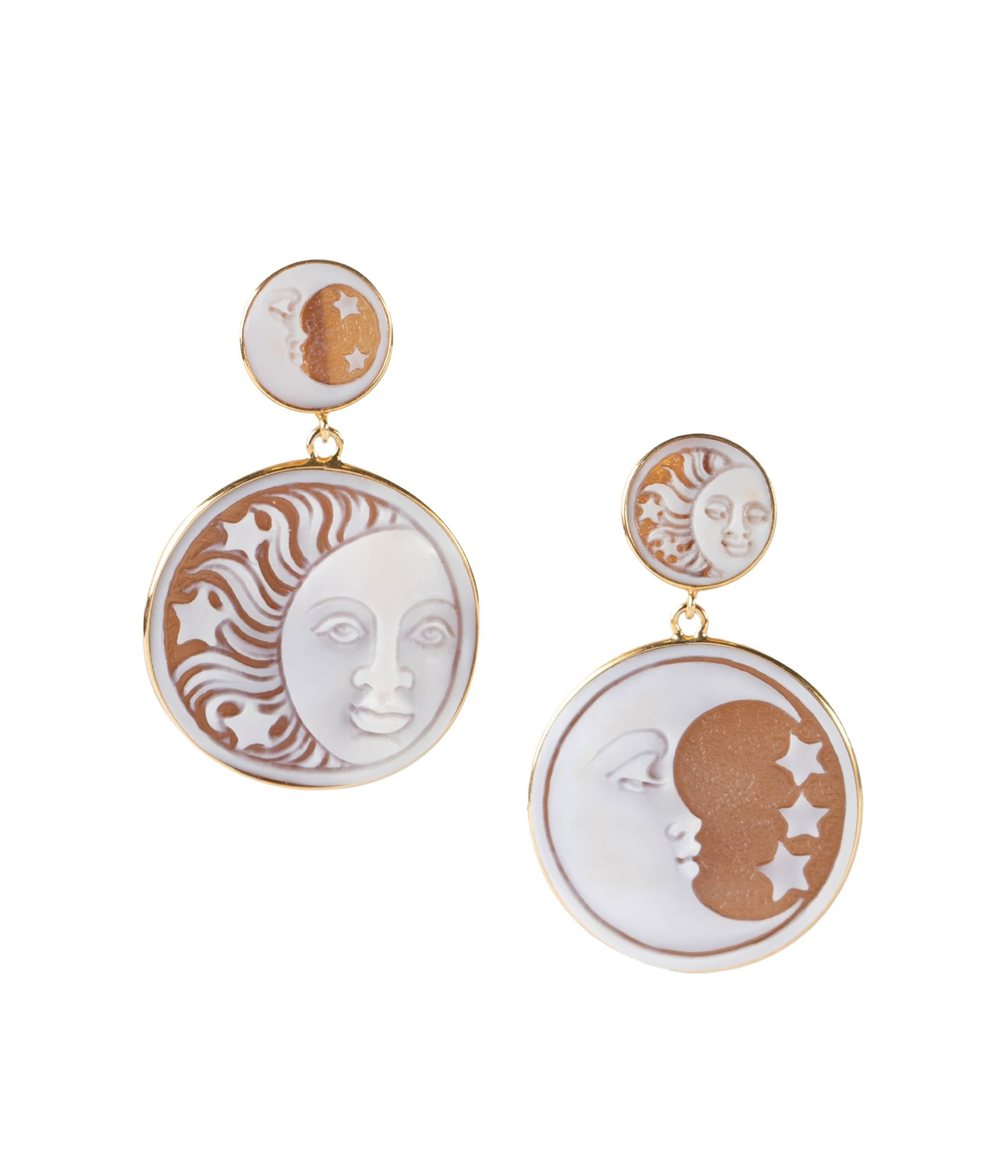 Cameo necklace